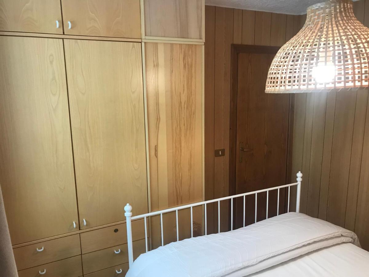 Apartament Le Volpi Marilleva 1400 Mezzana  Zewnętrze zdjęcie